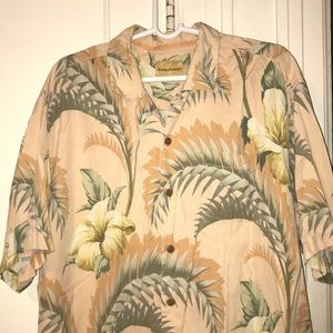 Tommy bahama silk xl cream Hawaii button down